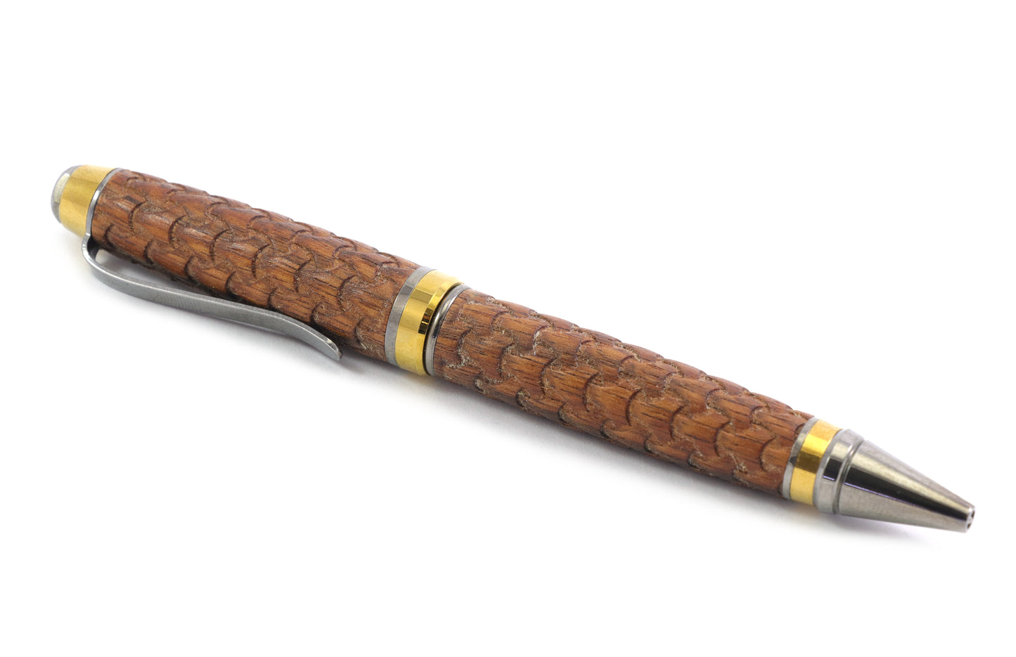 Woven Wood Gentlemen's Pen