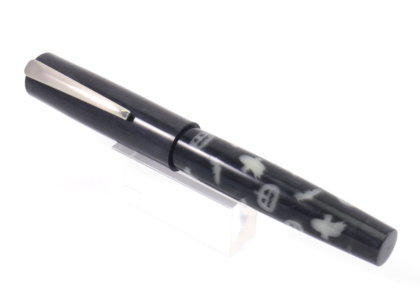 Glow in the Dark Halloween Fountain Pen