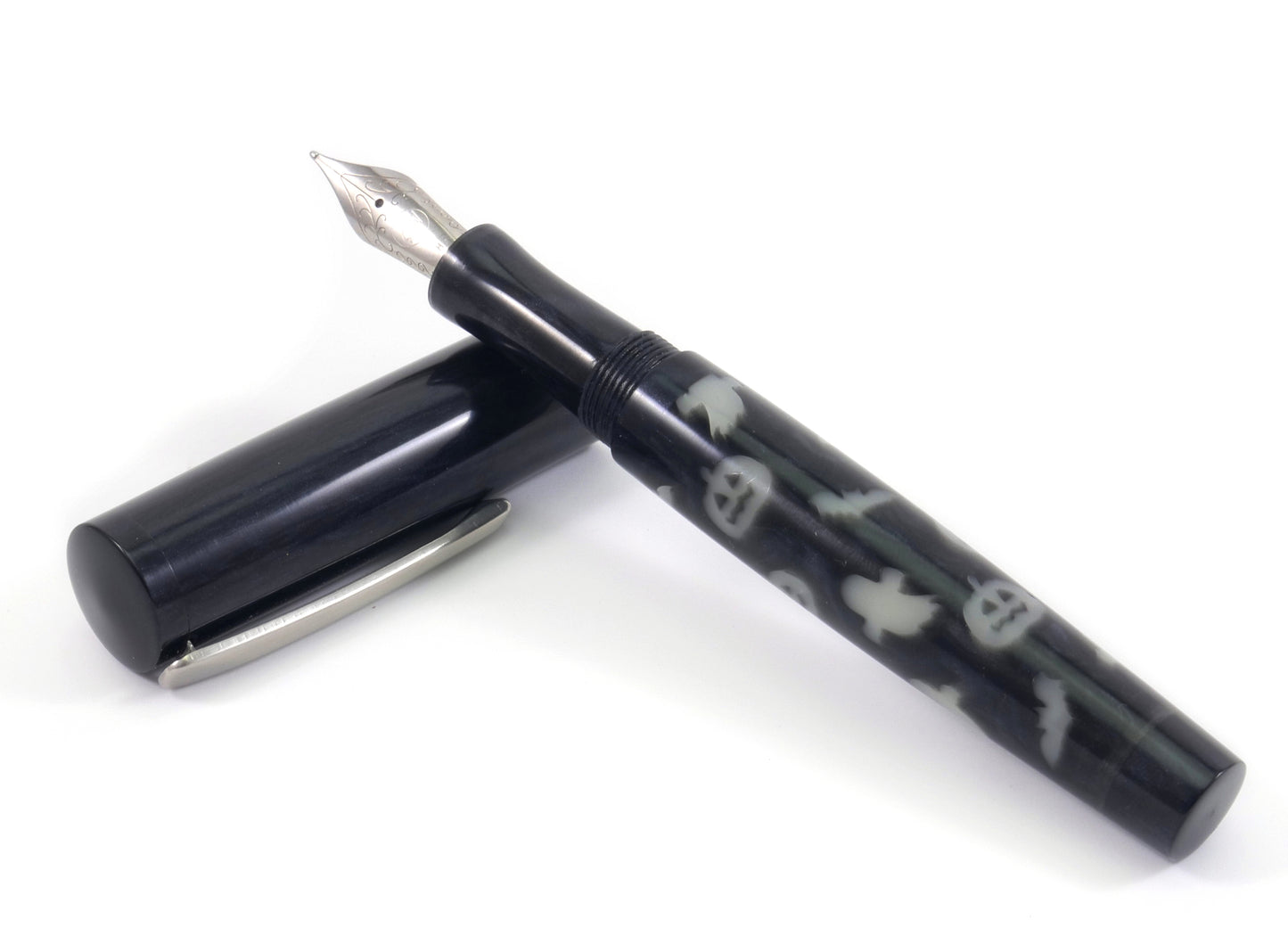 Glow in the Dark Halloween Fountain Pen