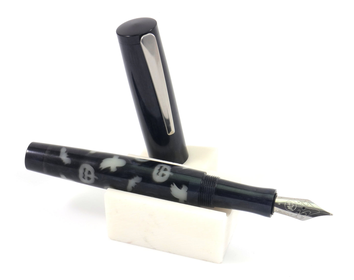 Glow in the Dark Halloween Fountain Pen