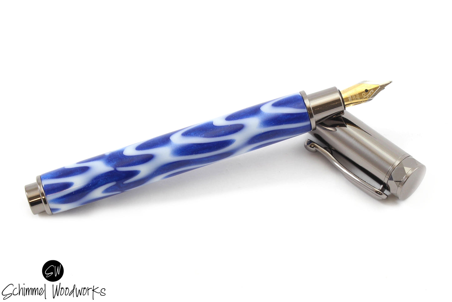 Ocean Wave Fountain Pen