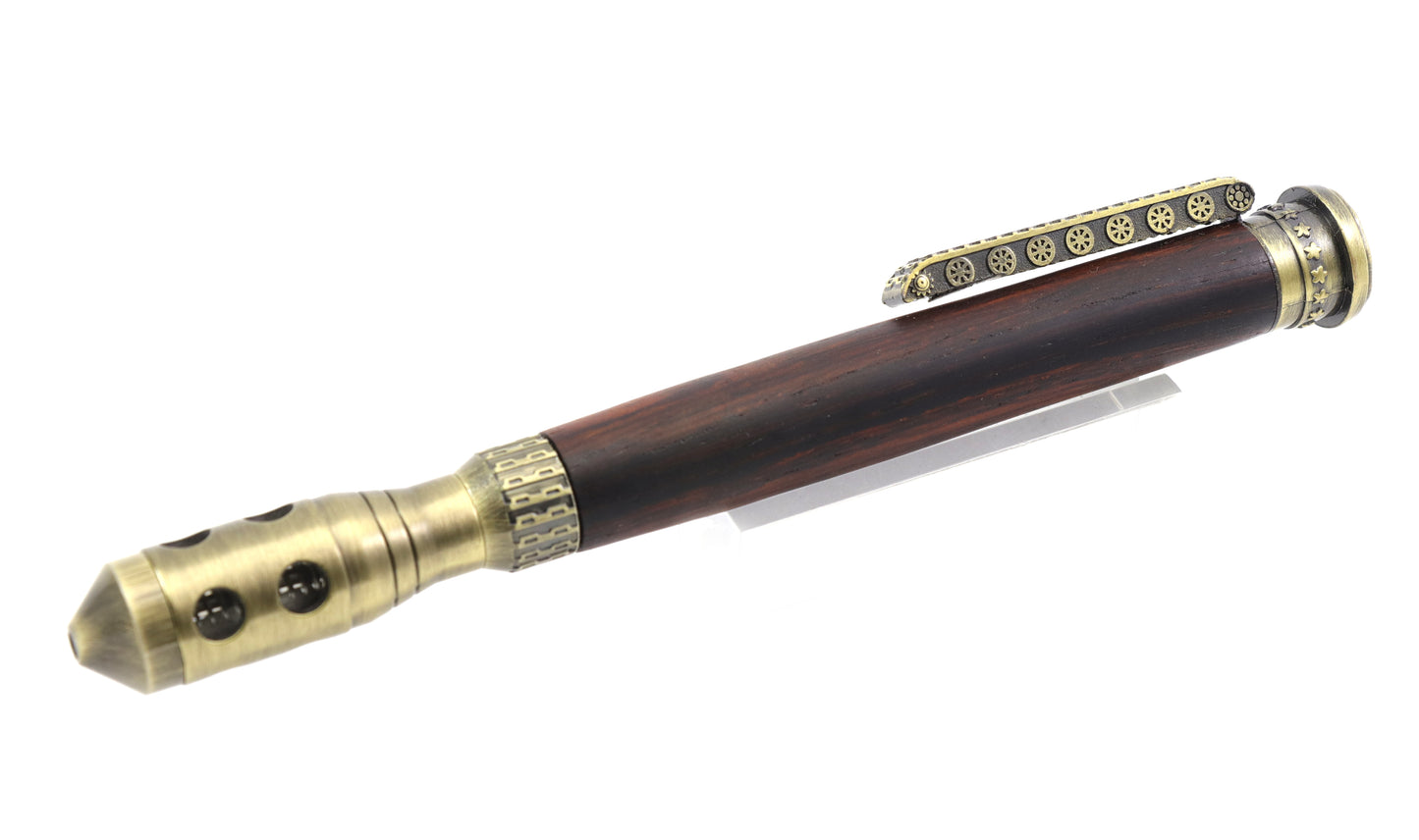 Tank Pen