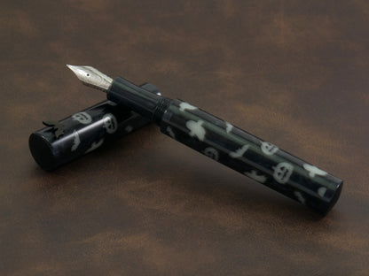 Glow in the Dark Halloween Fountain Pen